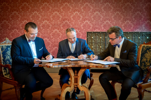 Czech Philharmonic: press conference, 30 June 2025 - Martin Baxa, David Mareček and Jakub Hrůša (photo Ivan Malý)