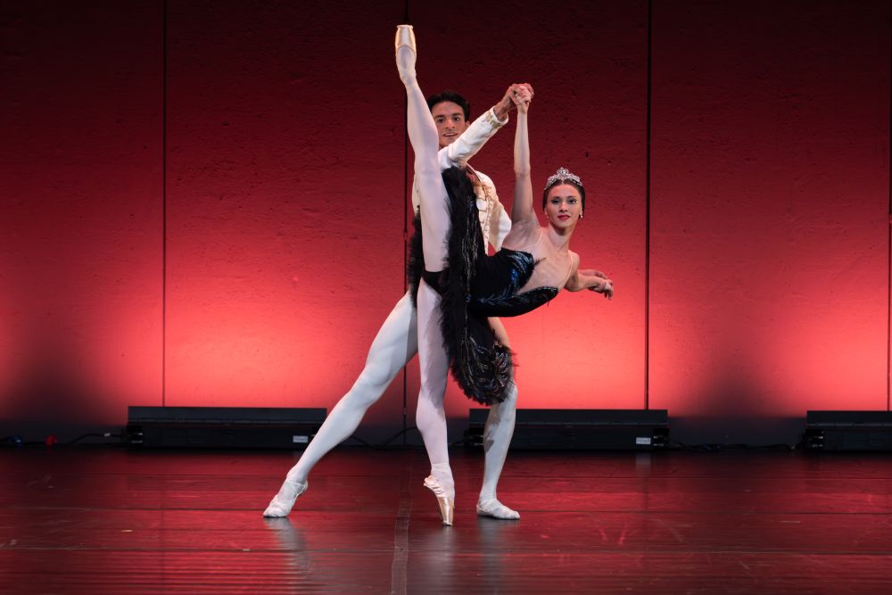 Maria Baranova and Constantine Allen at the Smetana's Litomyšl ballet gala festival 2025 (photo by Ivan Krejza)