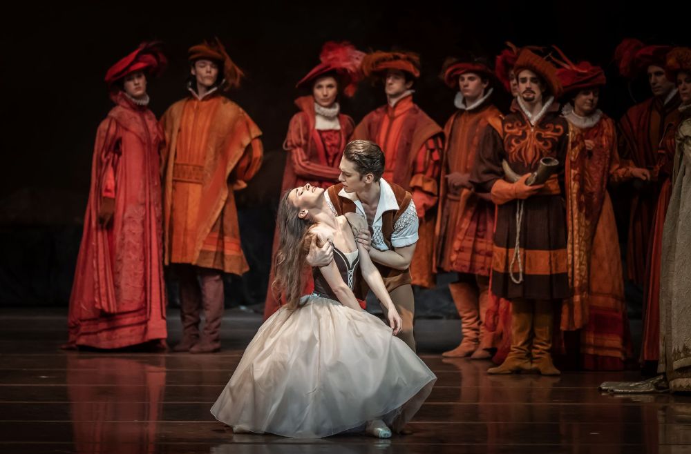 Maria Baranova as Giselle with Julian MacKay (photo by Nicholas MacKay, Bavarian State Ballet Munich)