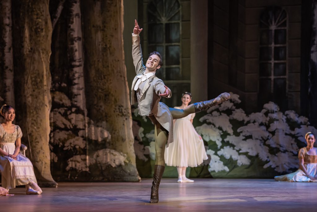 John Cranko: Onegin, National Theatre – Federico Ievoli (photo by Serghei Gherciu)