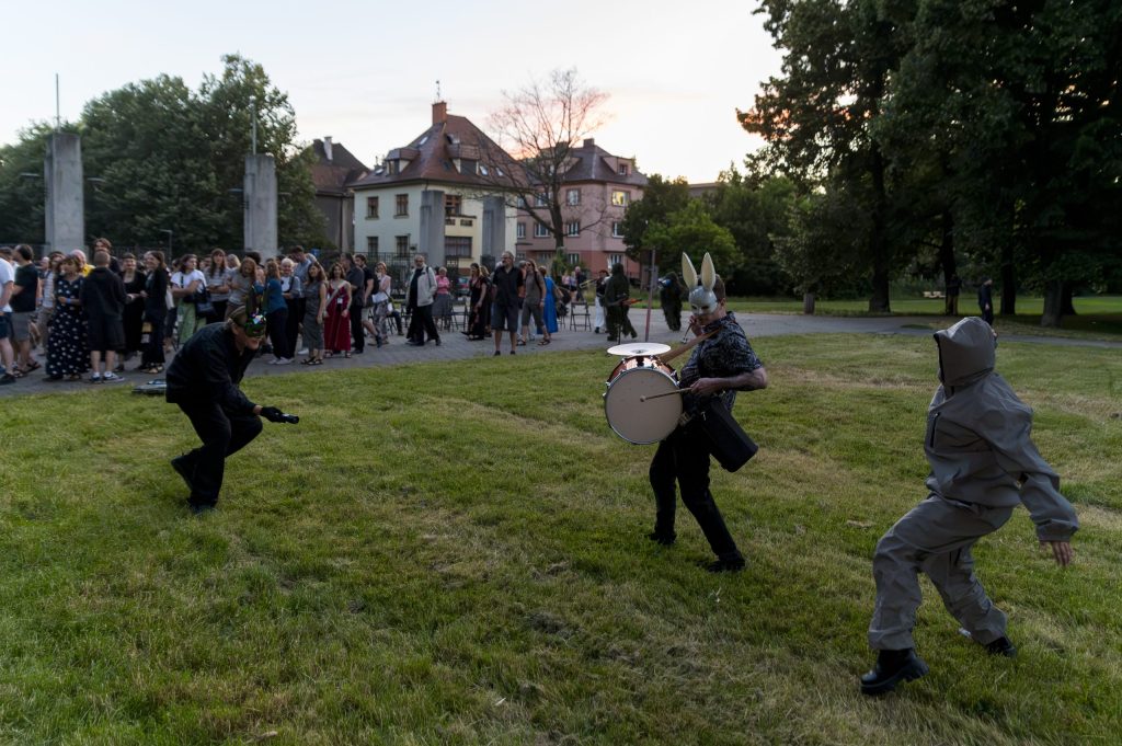 NODO – Miroslav Tóth: White Death, 24 June 2026, Komenského sady, Ostrava (photo by Martin Popelář)